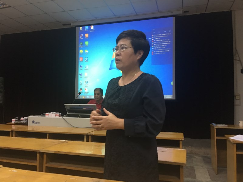 李静.jpg