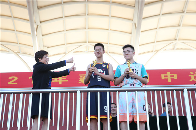 篮球MVP.jpg