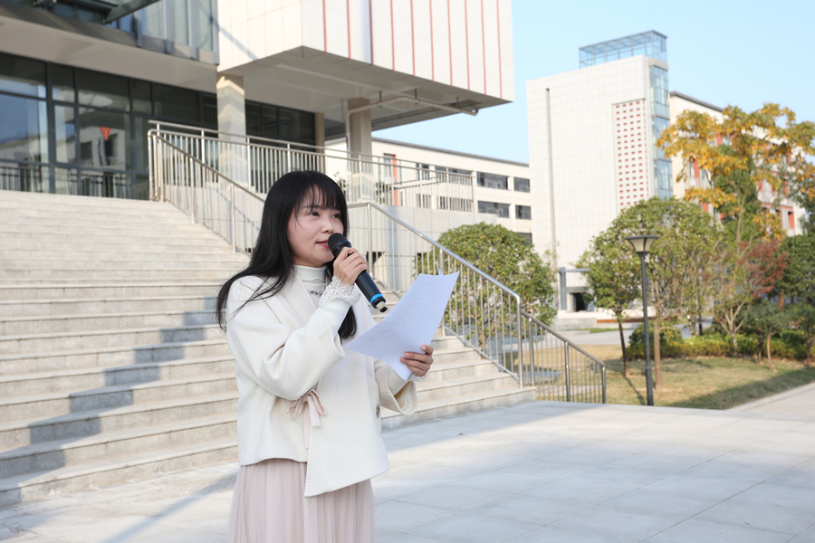 肖文灿老师点评.JPG