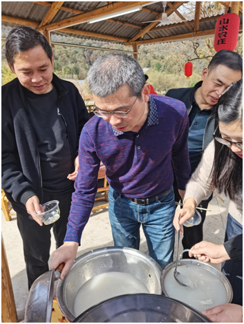 1637542573609330.png blob.png