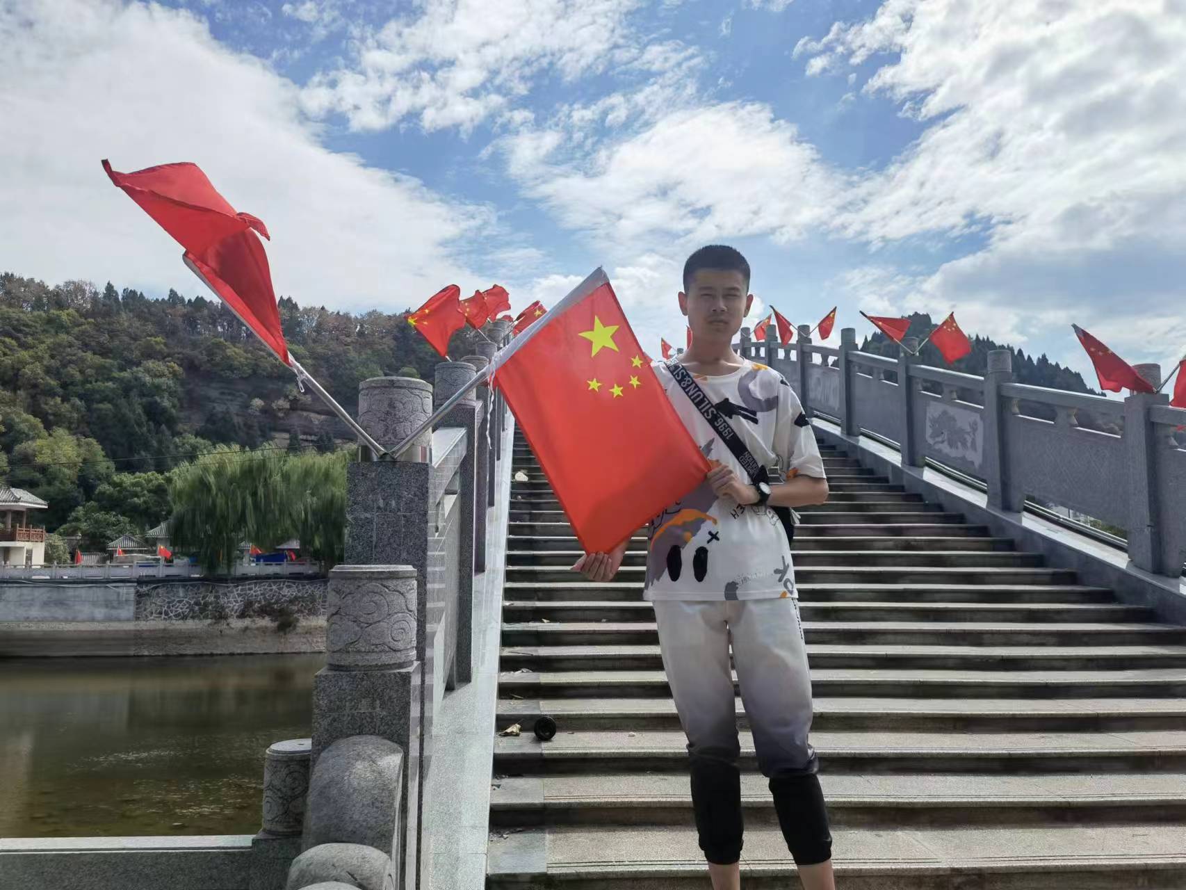 陈铂玮.jpg